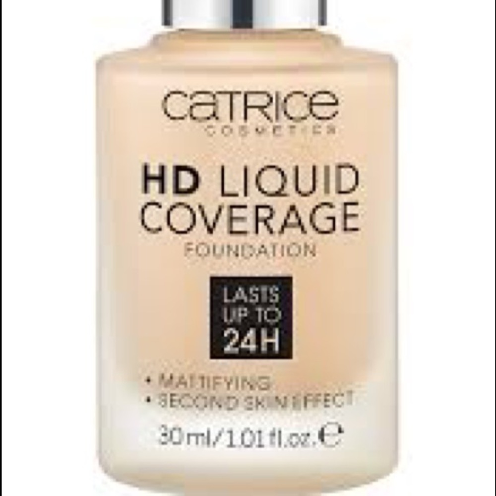 Catrice HD liquid coverage foundation (shade-046)